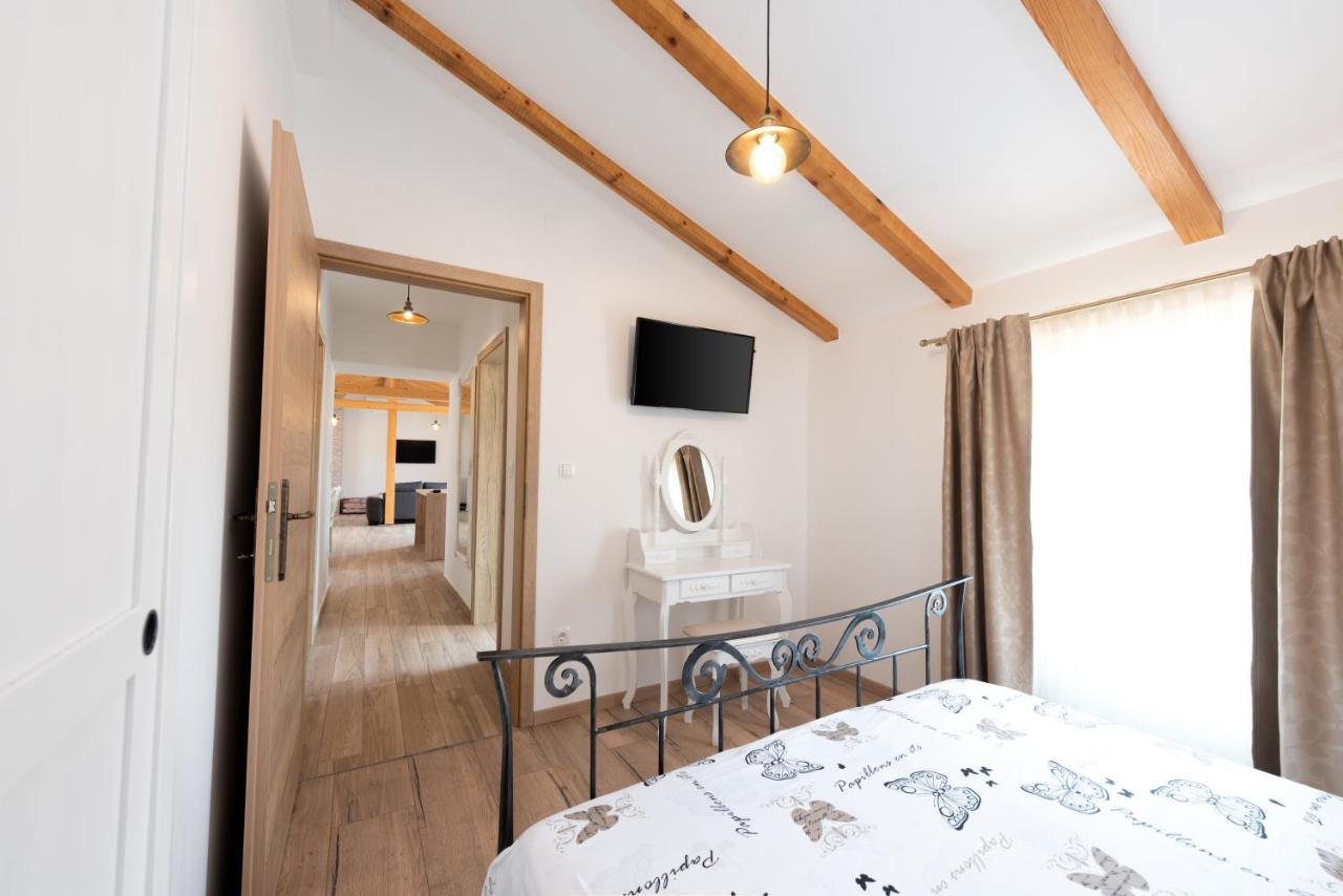 Kuca Za Odmor Villa Jurdani Luaran gambar