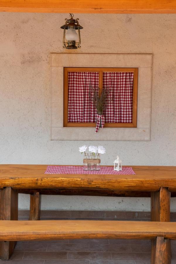 Kuca Za Odmor Villa Jurdani Luaran gambar
